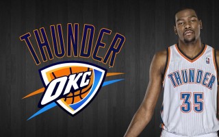 海星体育直播-莱万多夫斯基荣膺波兰世纪冠军奖，誓言以速度定义职业生涯长青