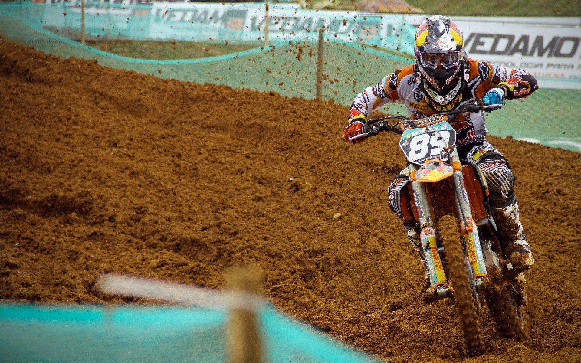 海星体育官方：雄鹿与灰熊谈判升级，管理层对罗林斯交易价值持审慎态度-第2张图片-海星体育_海星体育官网_海星体育直播平台